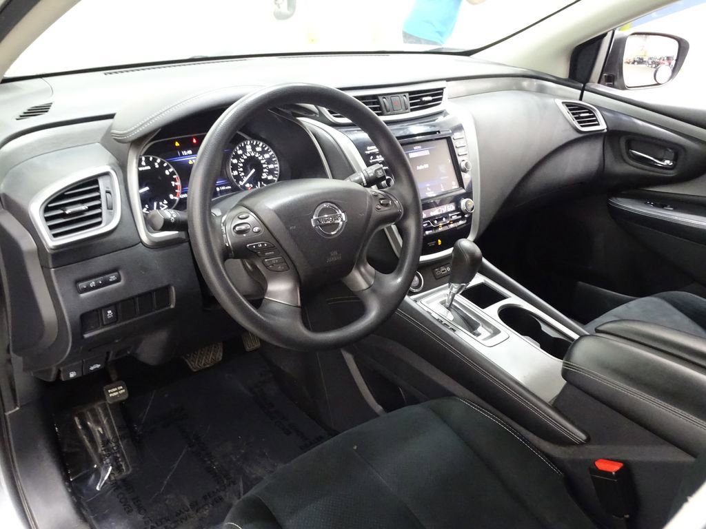 Used 2019 Nissan Murano S image 20