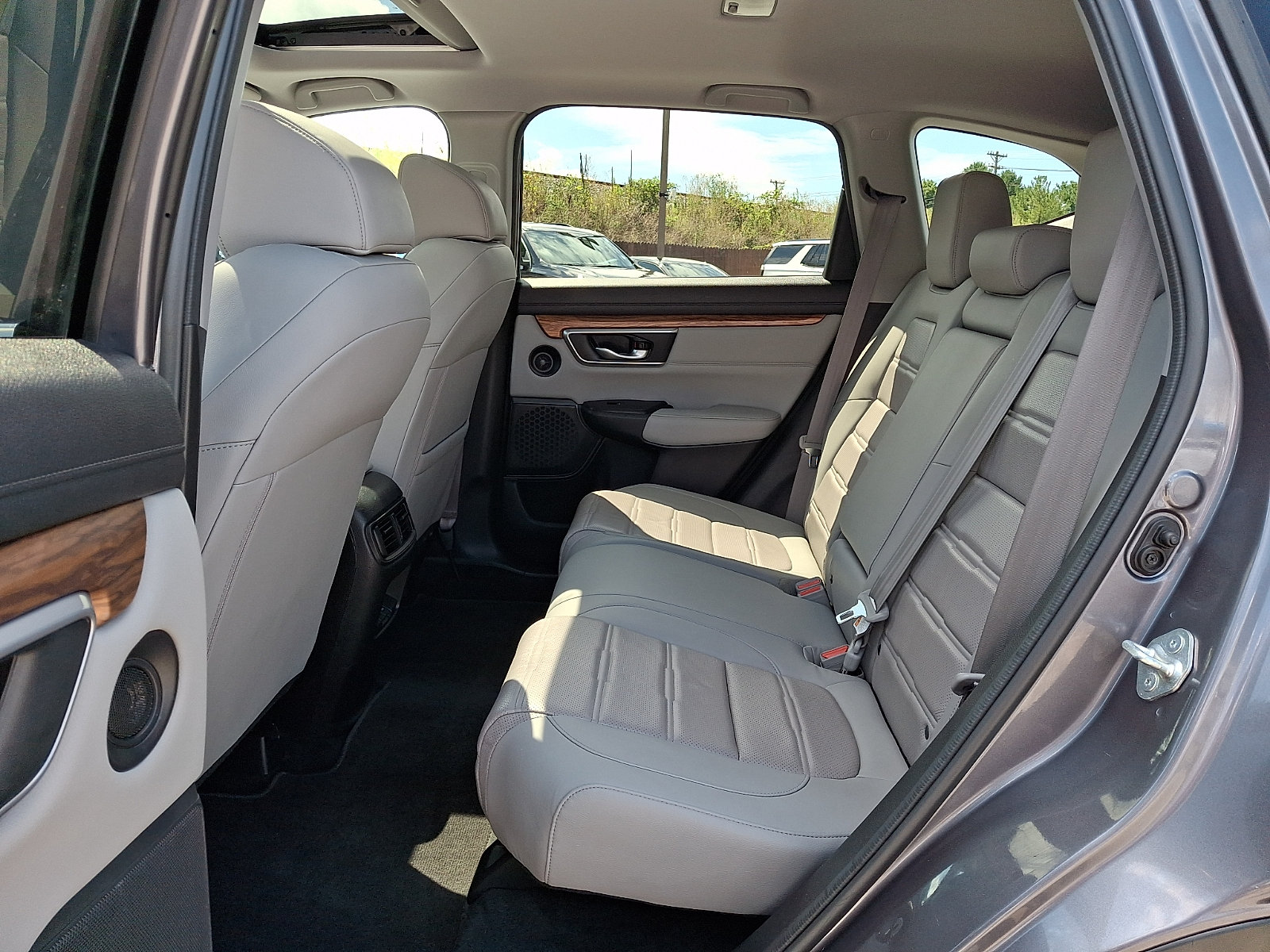 Used 2021 Honda CR-V EX-L image 10