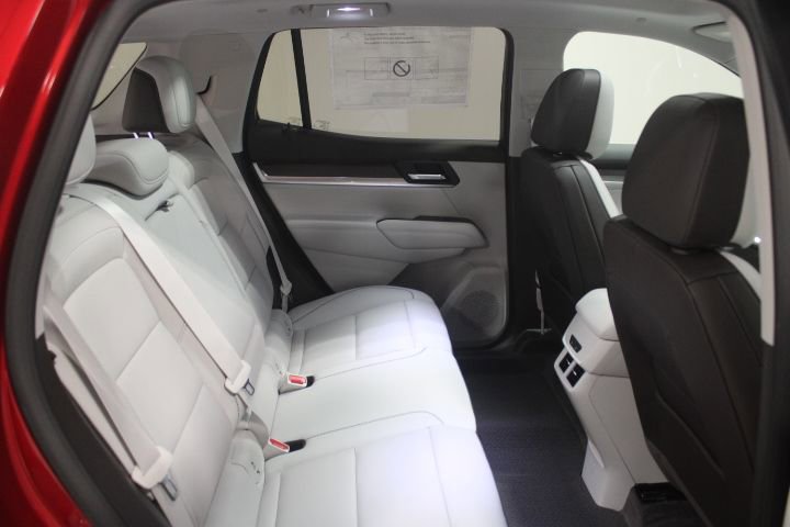 New 2026 GMC Terrain Denali AWD/4WD image 29