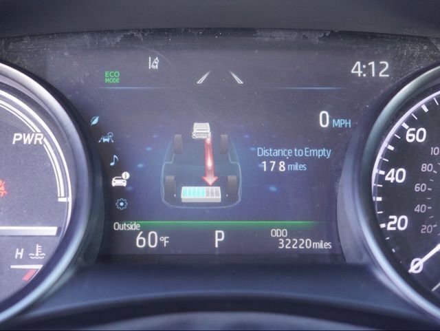 Used 2021 Toyota Camry XSE w/ Navigation Upgrade Package image 37