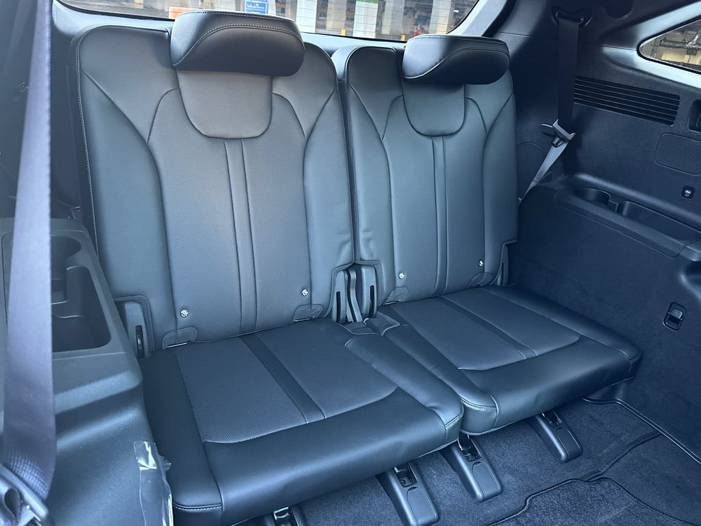 New 2026 Kia Sorento SX Prestige AWD/4WD image 16