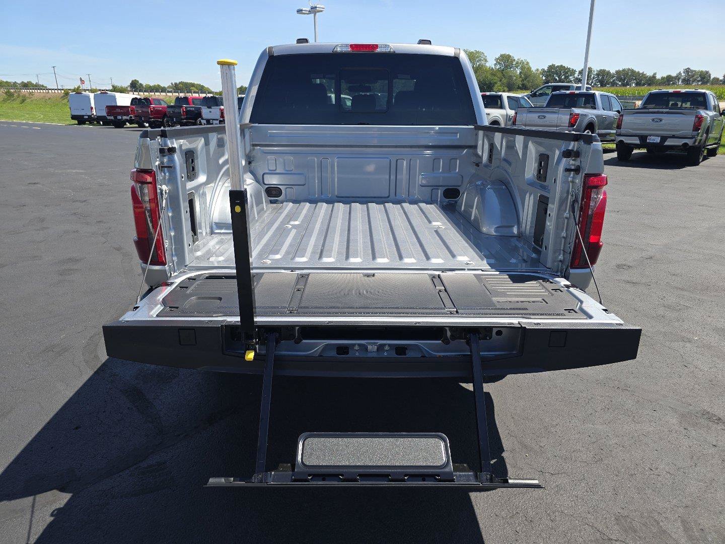 New 2026 Ford F150 XLT w/ Equipment Group 302A MID AWD/4WD image 24