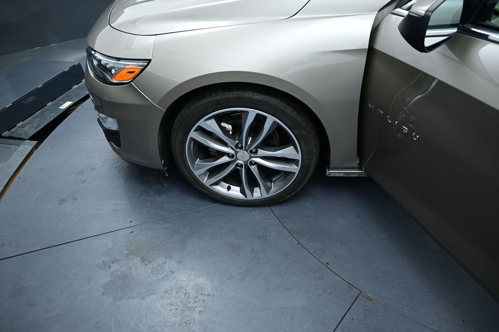 Used 2024 Chevrolet Malibu LT FWD image 15