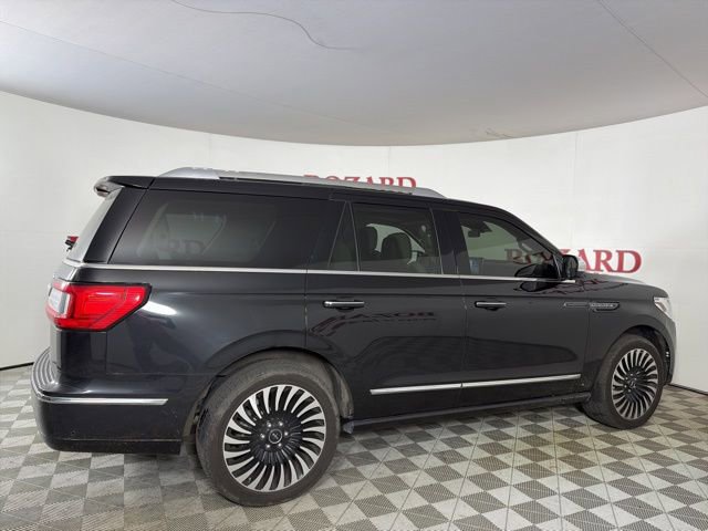 Used 2020 Lincoln Navigator Black Label w/ Cargo Convenience Package image 9