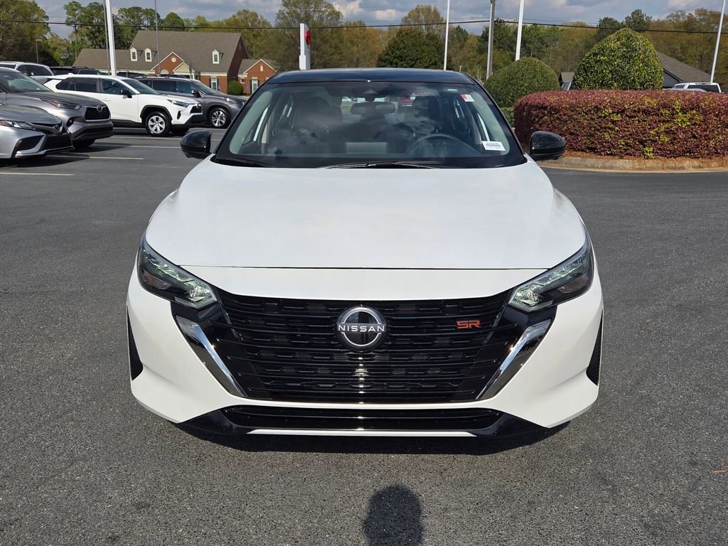 Used 2025 Nissan Sentra SR w/ SR Premium Package image 2