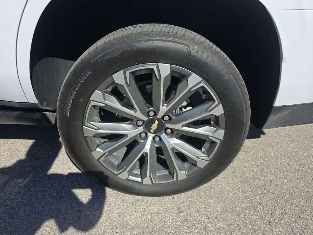 New 2026 Chevrolet Tahoe High Country AWD/4WD image 11