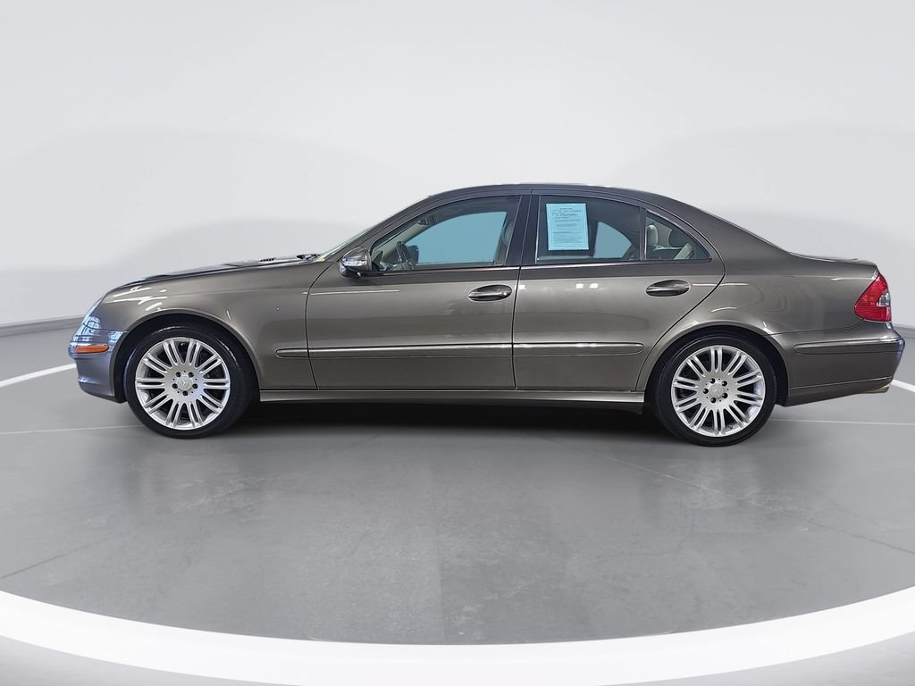 Used 2008 Mercedes-Benz E 350 4MATIC Sedan image 6