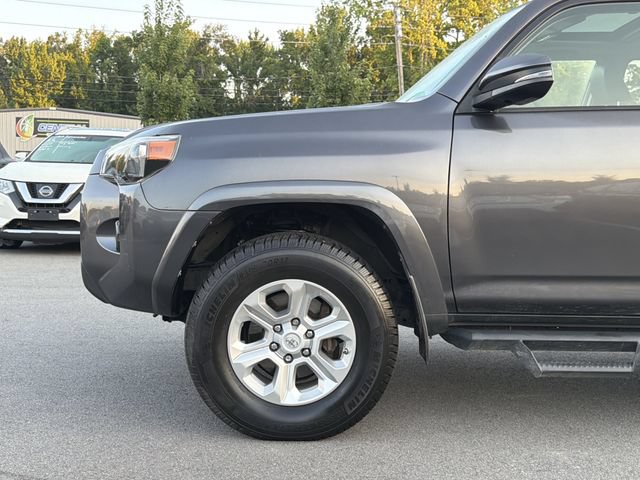 Used 2018 Toyota 4Runner SR5 Premium AWD/4WD image 9