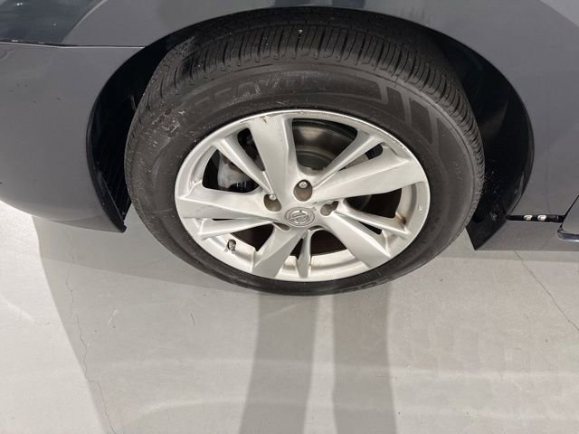 Used 2014 Nissan Altima 2.5 SL w/ Technology Package FWD image 5