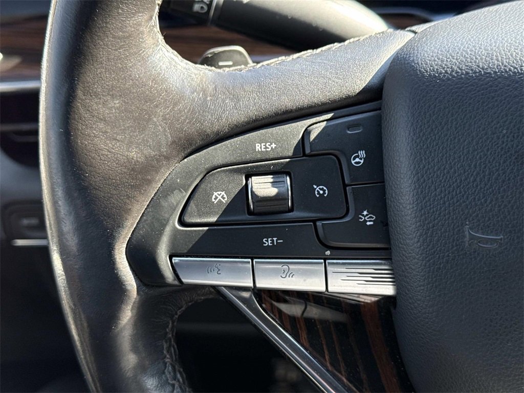 Used 2023 Cadillac Escalade ESV Luxury image 26