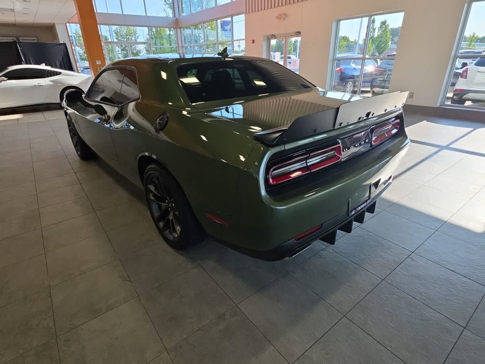 Used 2021 Dodge Challenger R/T Scat Pack RWD image 12