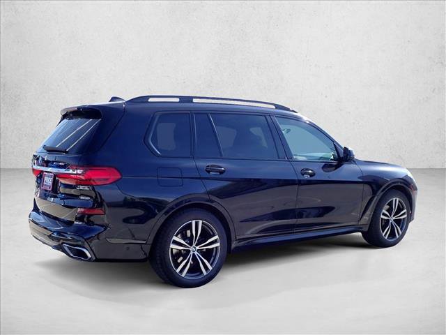 Used 2021 BMW X7 xDrive40i w/ M Sport Package image 4