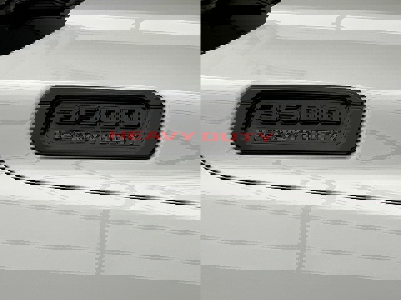 Used 2024 RAM 3500 Tradesman w/ Safety Group image 32