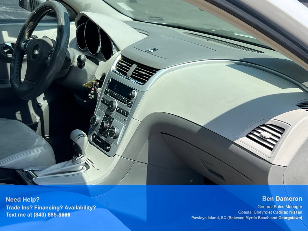 Used 2009 Chevrolet Malibu LT w/ HFV6 Engine Package FWD image 22