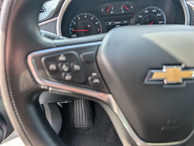 Used 2025 Chevrolet Malibu LT FWD image 16