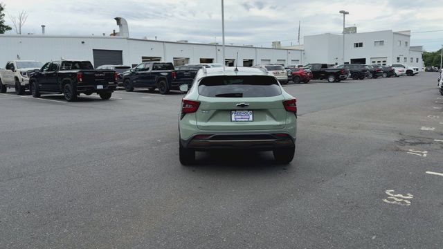 Certified 2024 Chevrolet Trax ACTIV w/ Driver Confidence Package FWD image 7