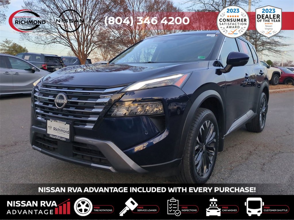 Used 2025 Nissan Rogue SL w/ Tech Package image 2