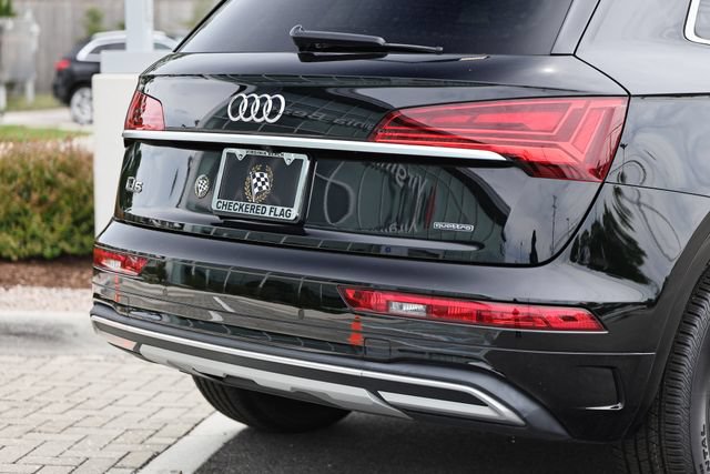 Used 2021 Audi Q5 2.0T Premium w/ Convenience Package AWD/4WD image 9