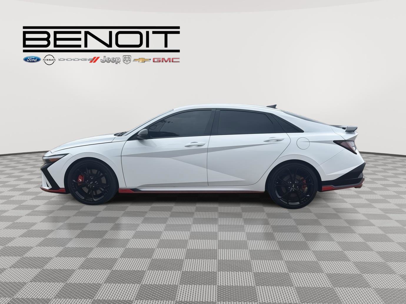 Used 2025 Hyundai Elantra N FWD image 8