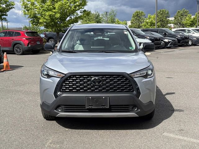 Used 2023 Toyota Corolla Cross L image 6