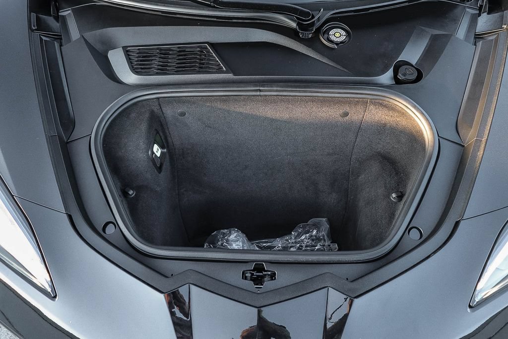 Used 2020 Chevrolet Corvette Stingray Preferred Cpe w/ 2LT Preferred Equipment Group RWD image 29