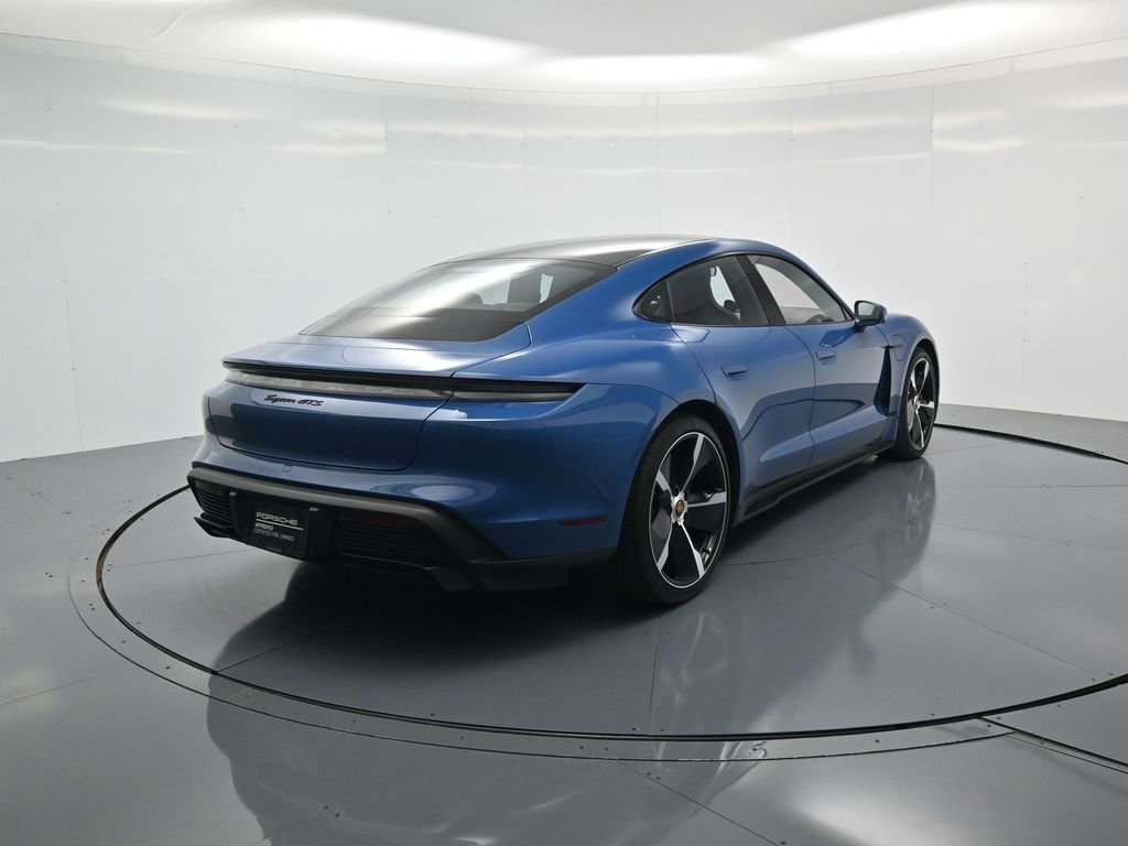 Used 2024 Porsche Taycan GTS image 30