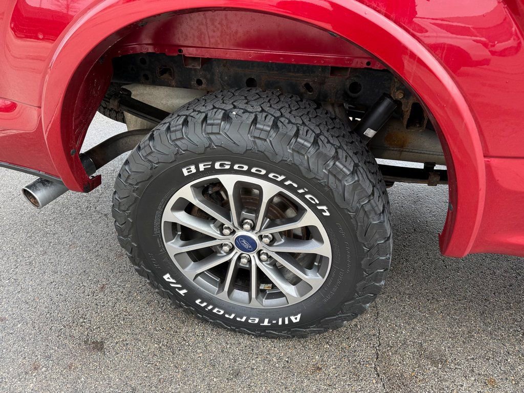 Used 2020 Ford F150 XLT w/ Equipment Group 302A Luxury AWD/4WD image 12