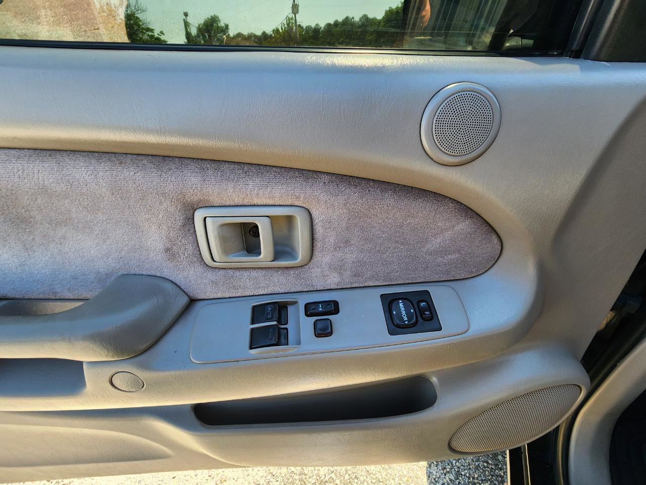 Used 2004 Toyota Tacoma PreRunner RWD image 19
