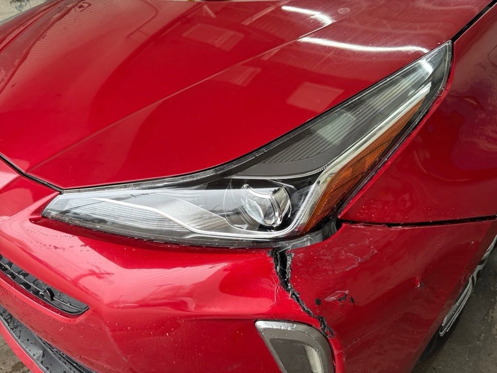 Used 2021 Toyota Prius XLE w/ Carpet Mat Package (TMS) AWD/4WD image 7