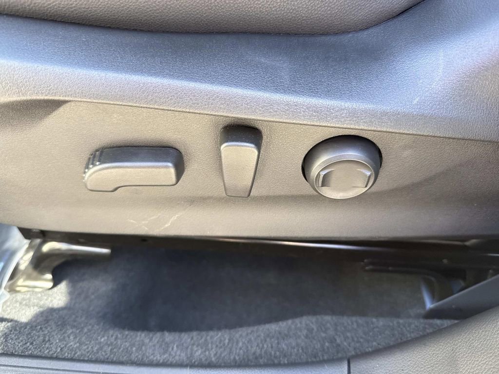 Certified 2025 Subaru Forester Wilderness w/ Wilderness Package image 25