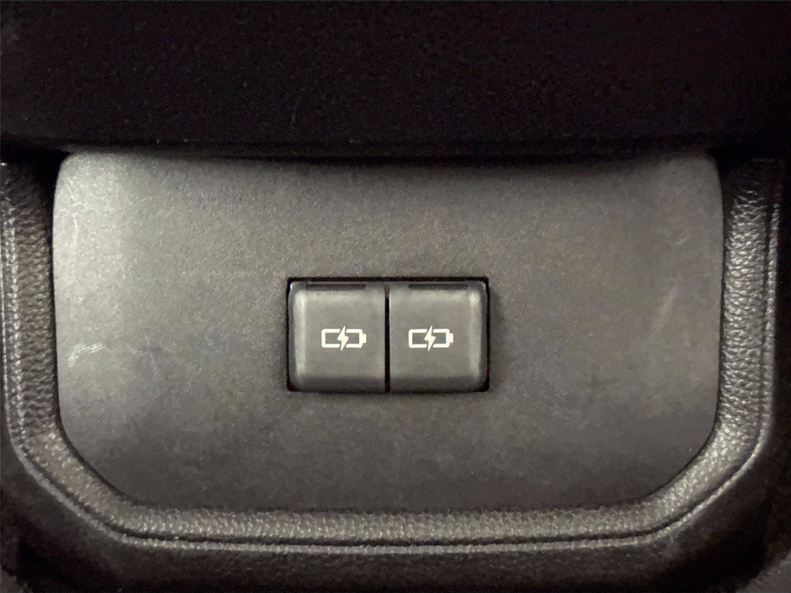 Certified 2023 Toyota Highlander XSE image 37