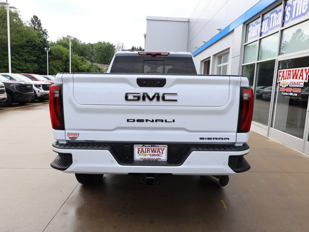 New 2026 GMC Sierra 3500 Denali Ultimate w/ LPO, Black Badging Package AWD/4WD image 9