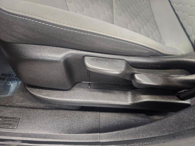 Used 2018 Chevrolet Equinox LS AWD/4WD image 11