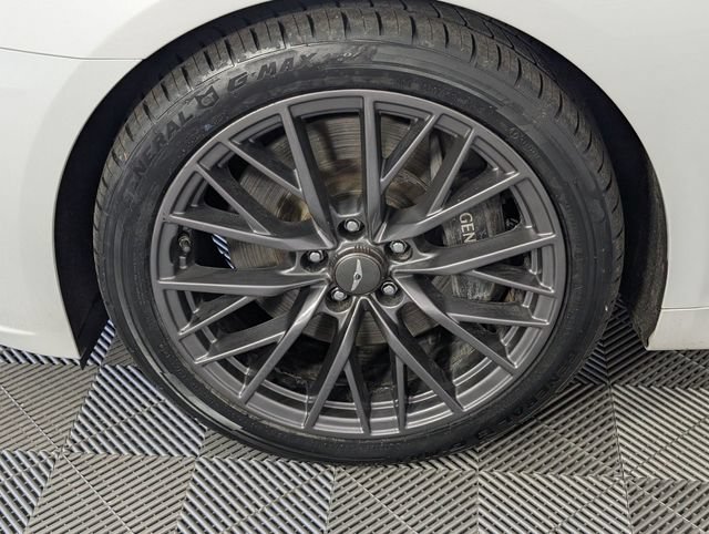Used 2018 Genesis G80 3.3T Sport AWD/4WD image 8