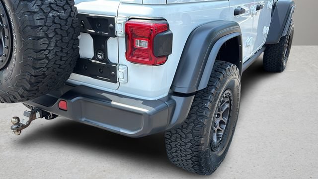 Used 2022 Jeep Wrangler Unlimited Rubicon w/ Xtreme Recon 35" Tire Package AWD/4WD image 38