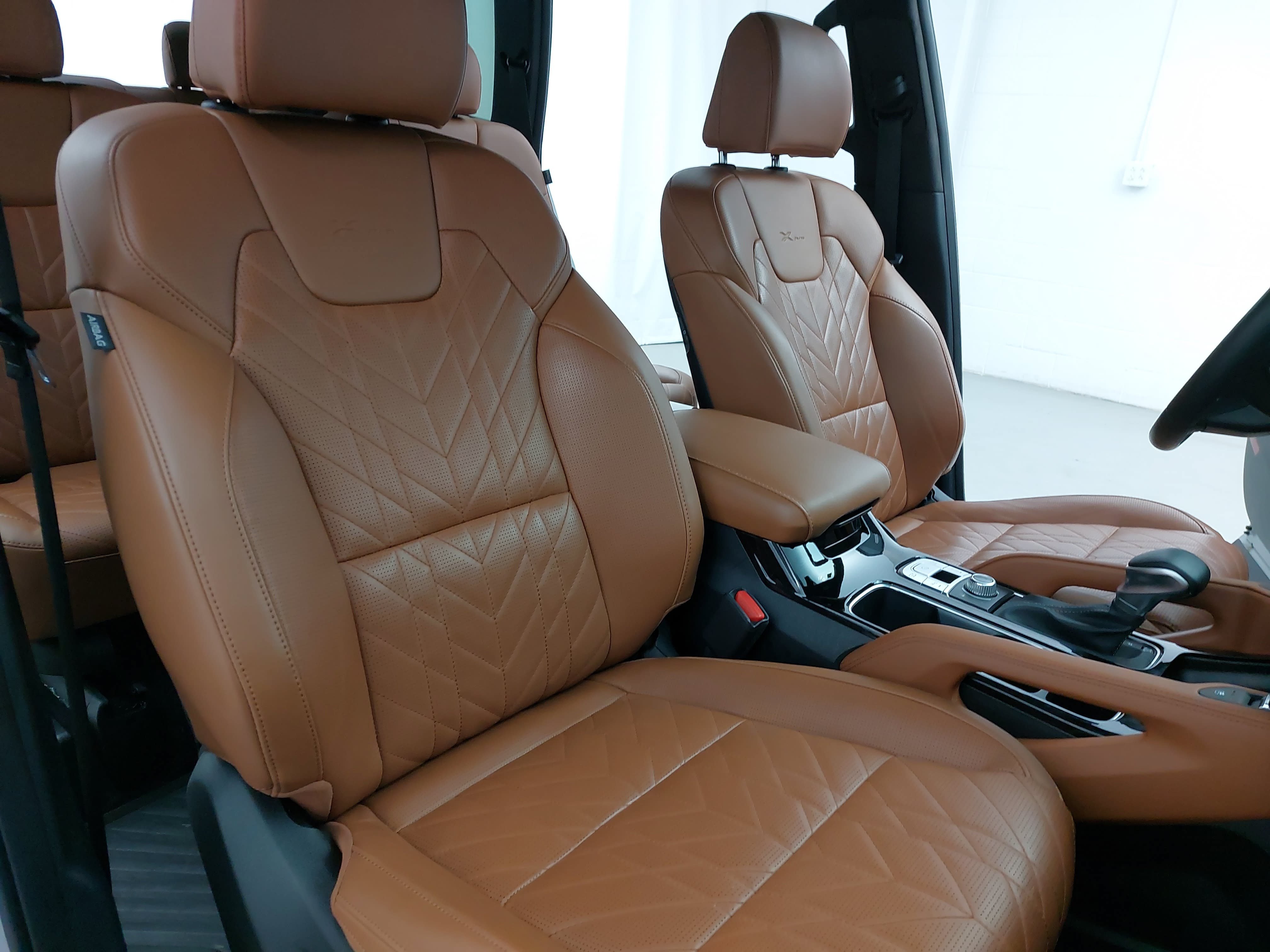 Used 2024 Kia Telluride SX Prestige X-Pro AWD/4WD image 12