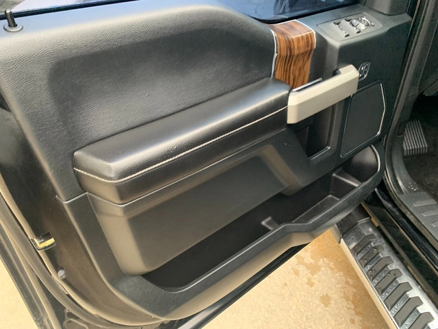 Used 2018 Ford F150 Lariat w/ Equipment Group 502A Luxury image 25