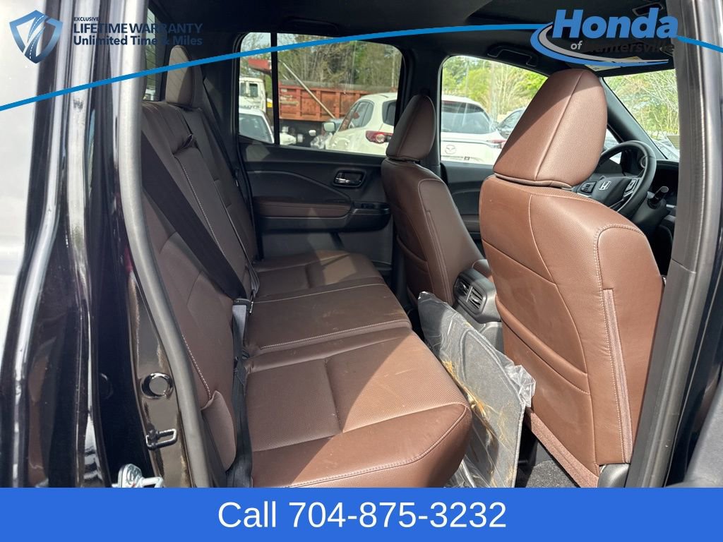 Used 2025 Honda Ridgeline RTL image 12