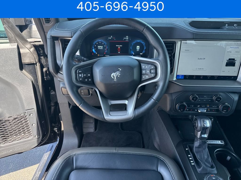Used 2025 Ford Bronco Outer Banks AWD/4WD image 16