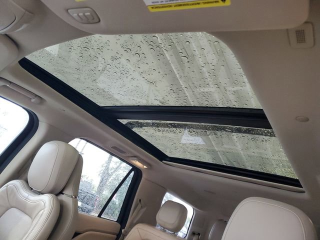 Used 2021 Lincoln Navigator Reserve w/ Luxury Package image 10