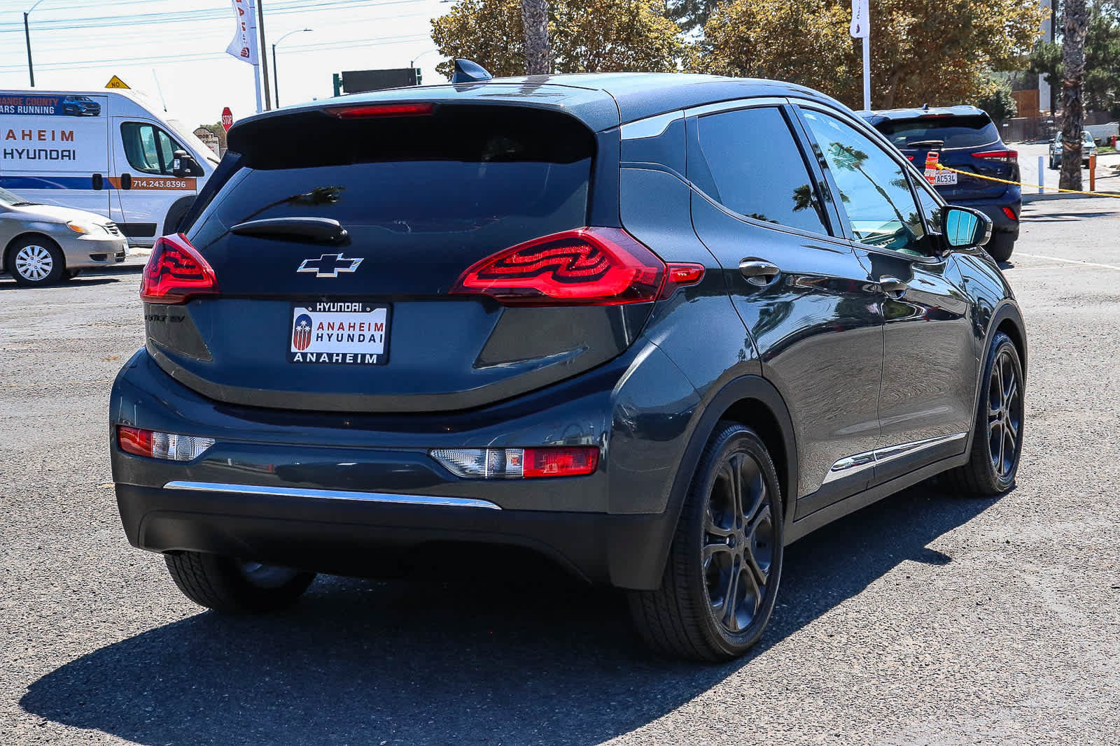 Used 2017 Chevrolet Bolt LT FWD image 7