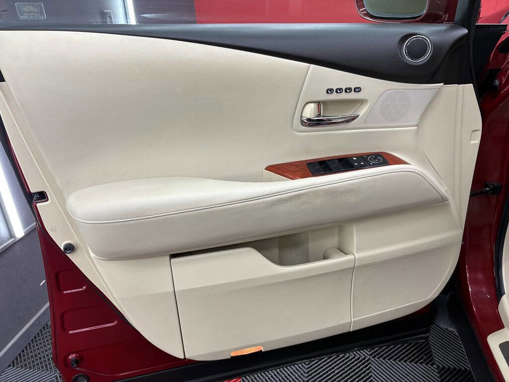 Used 2011 Lexus RX 350 AWD image 7