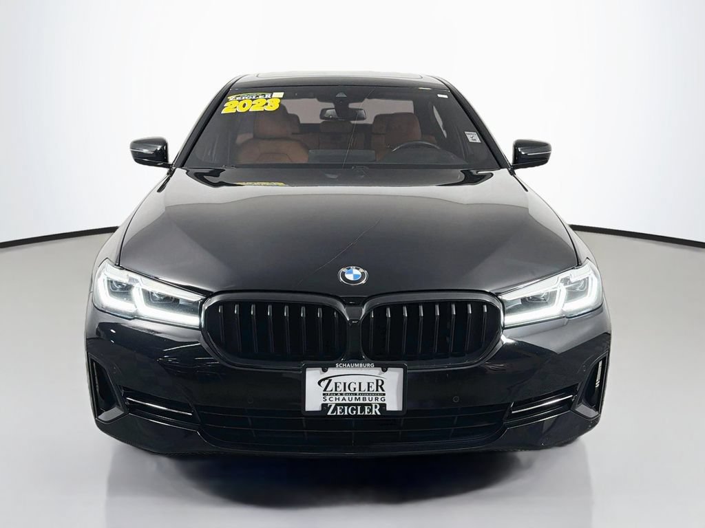 Used 2023 BMW 530i xDrive w/ Premium Package AWD/4WD image 2