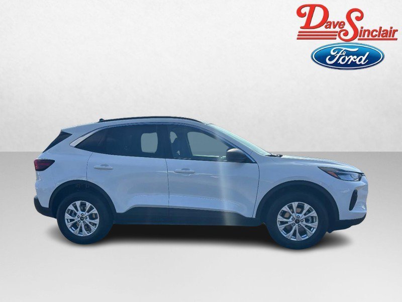 Used 2023 Ford Escape Active image 5