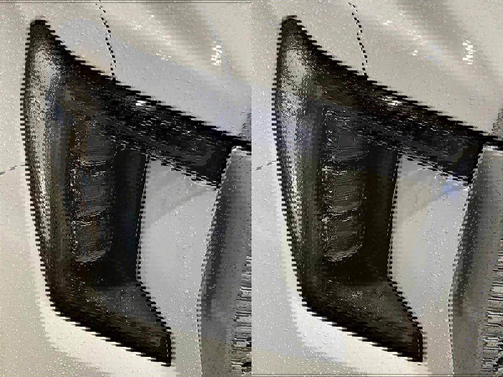 Used 2023 GMC Yukon Denali w/ Denali Reserve Package image 34