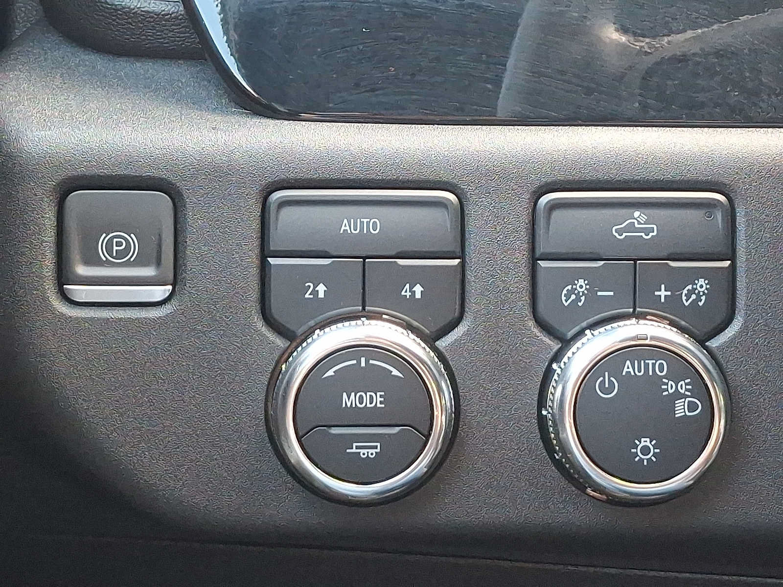 Used 2023 GMC Sierra 1500 SLE AWD/4WD image 25