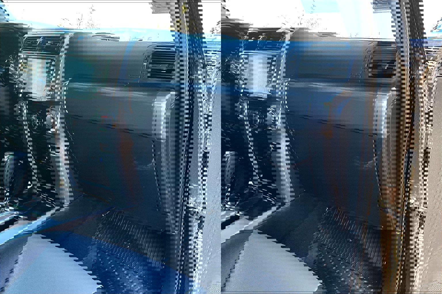 Used 2023 Toyota 4Runner SR5 Premium w/ Moonroof Package image 15