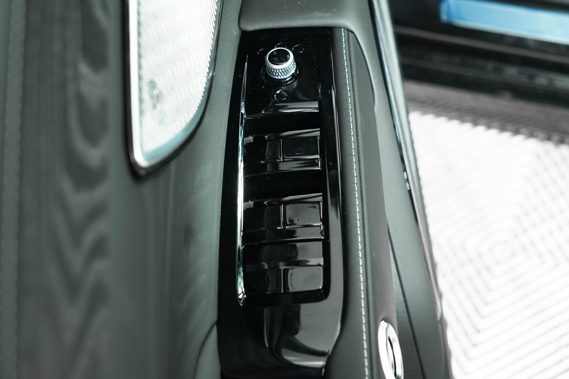 New 2025 Maserati Grecale Modena image 30