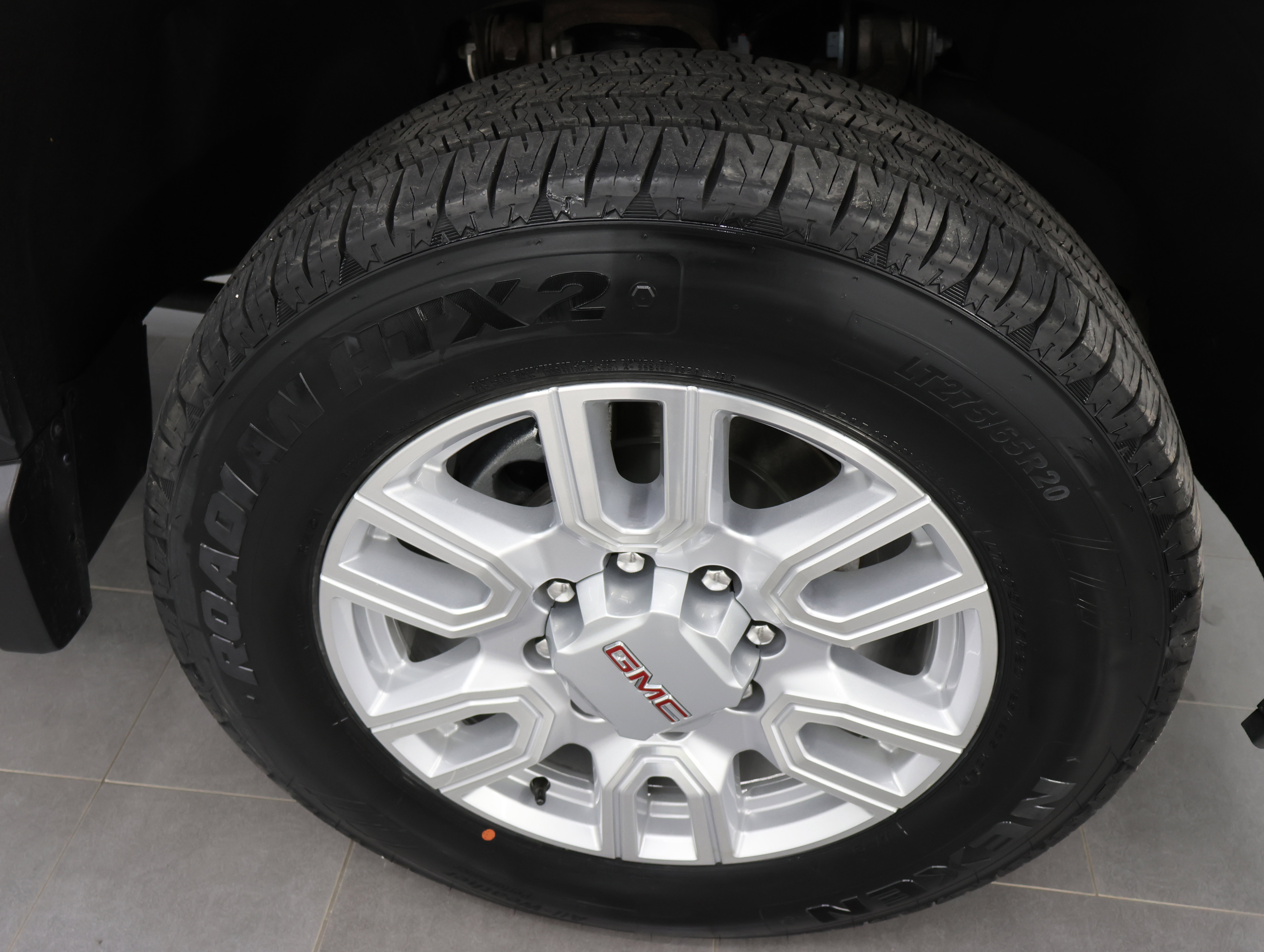 Used 2023 GMC Sierra 2500 SLE w/ SLE Convenience Package AWD/4WD image 3