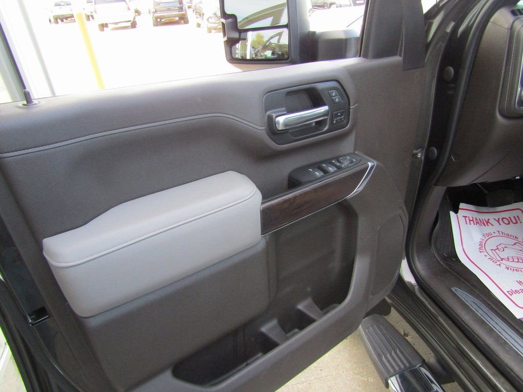 Used 2023 GMC Sierra 2500 SLT image 21